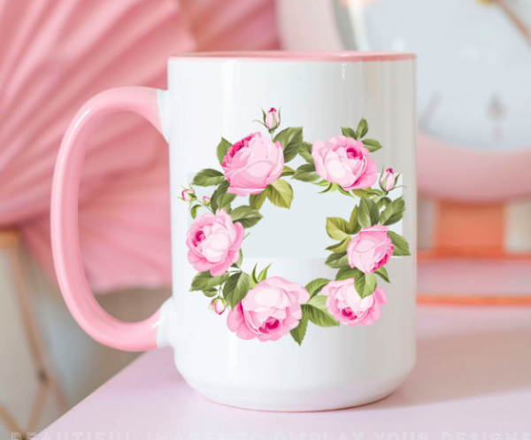 Mug dengan motif bunga yang cantik dan feminin